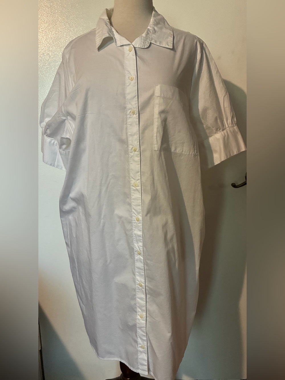 Old Navy Women White Button-Up Dress - Classic Short Sleeve
